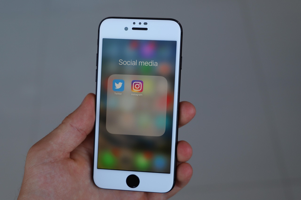 The Architecture Of Attention In Fragmented Digital Markets